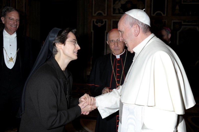 Pope names three women to Dicastery for Bishops