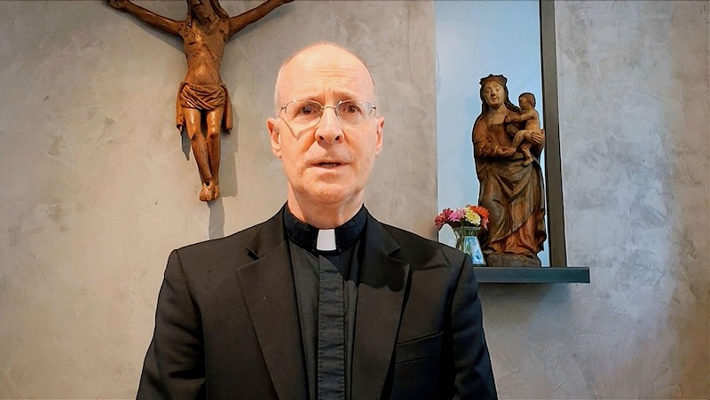 Fr James Martin SJ chosen by Pope Francis for most ambitious Church renewal process in 60 years