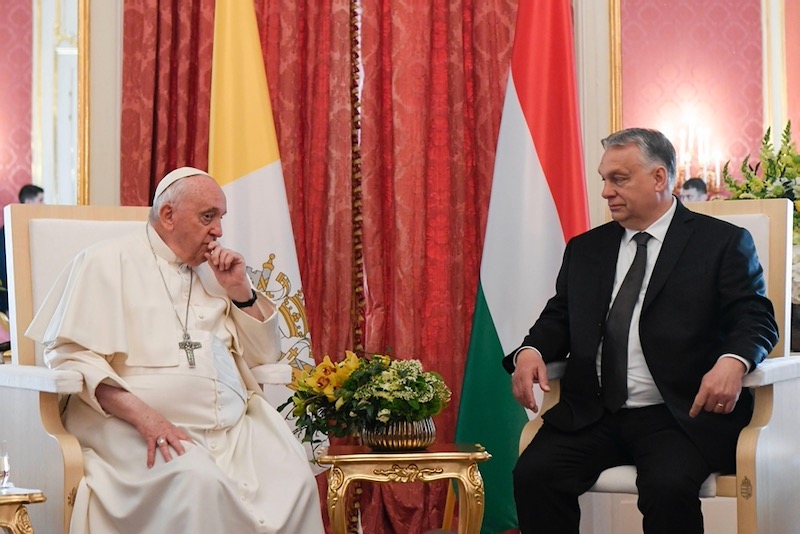 European unity 'crucial' to peace says Pope in Hungary
