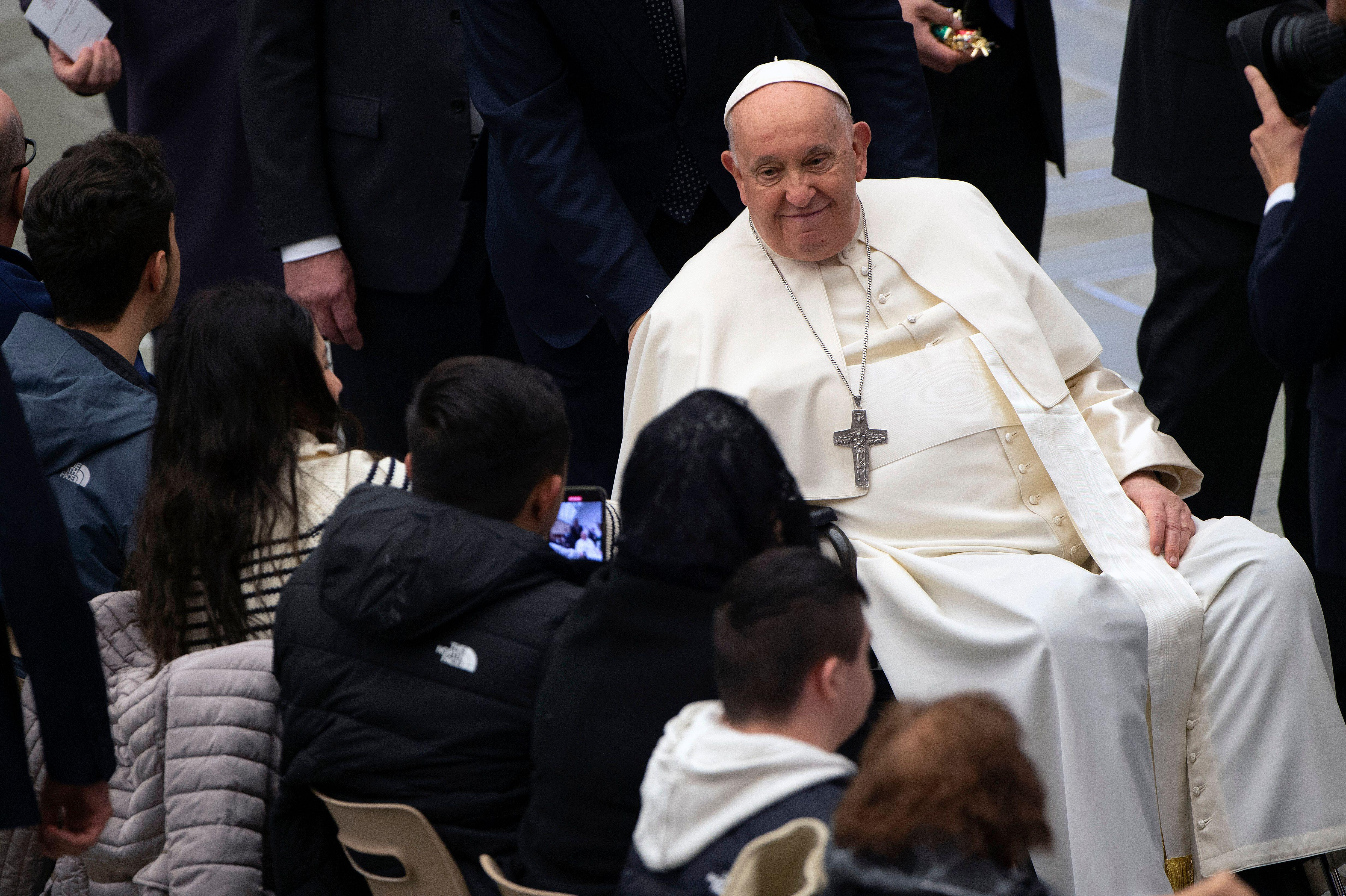 Pope condemns ‘great sin’ of gluttony 