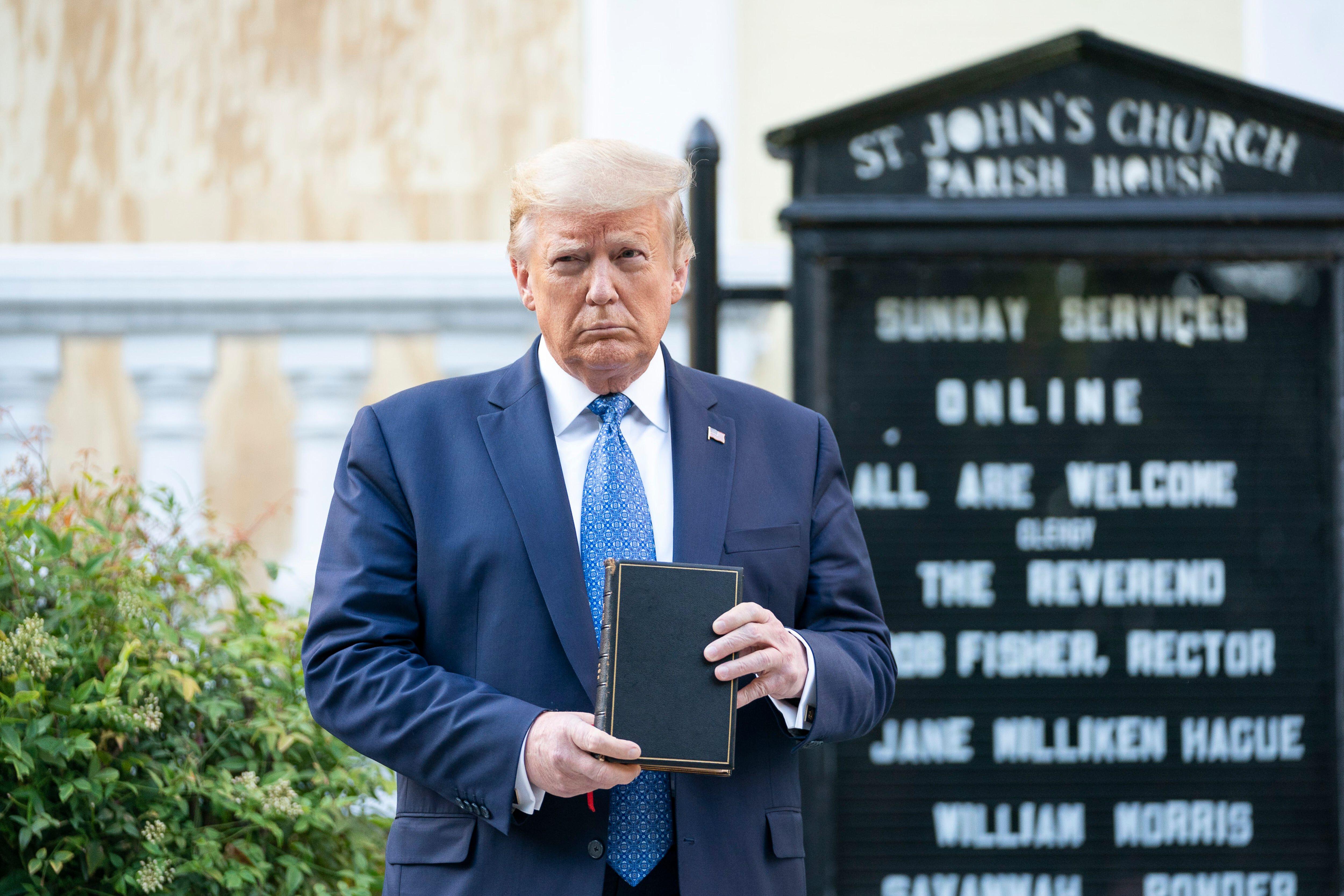 Trump promotes Holy Week bible