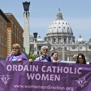 Campaigners for women's ordination have unprecedented meeting with Vatican representative