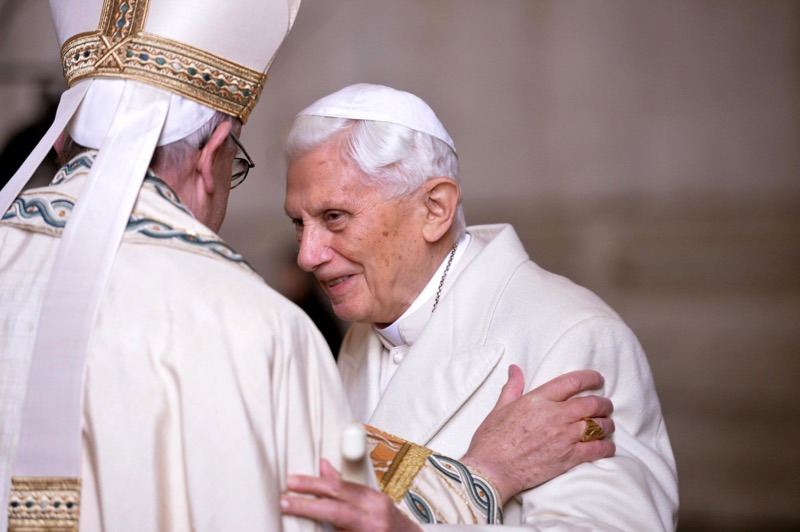 Honouring Cardinal Muller, Benedict XVI says bishops never really retire