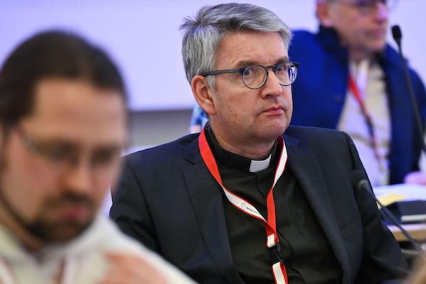 German bishops defend synodal committee plans