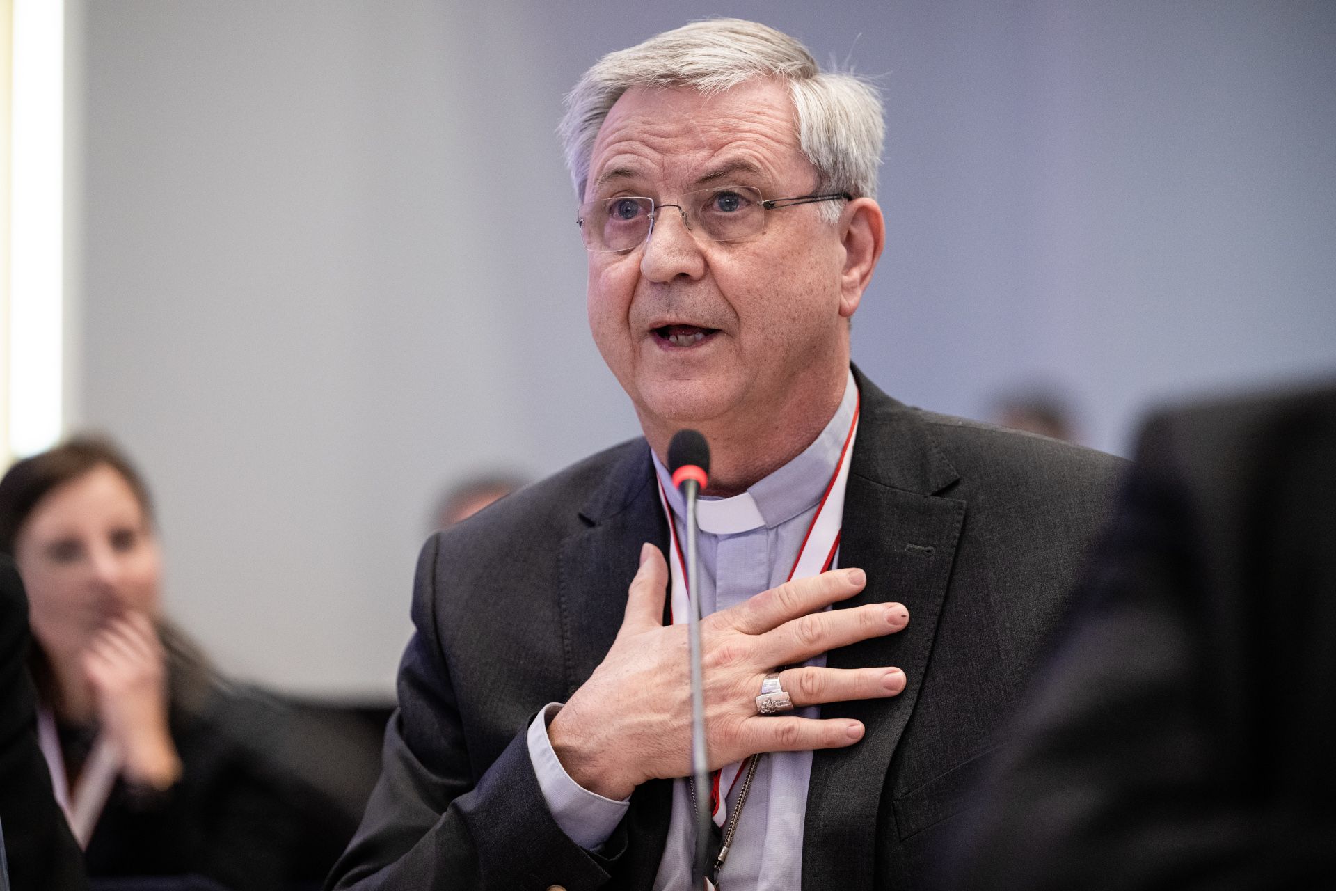 Belgian bishops face bruising questions at abuse inquiry