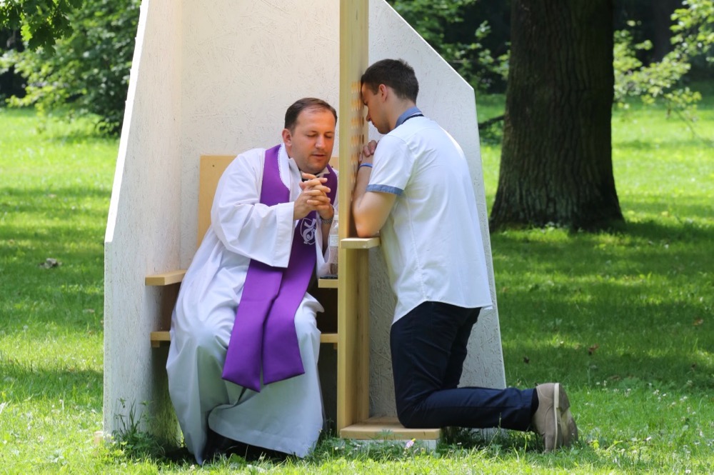 Bishops defend confession after priest convicted of negligence