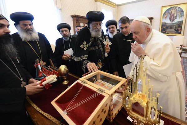 Francis adds murdered Copts to Catholic martyrology