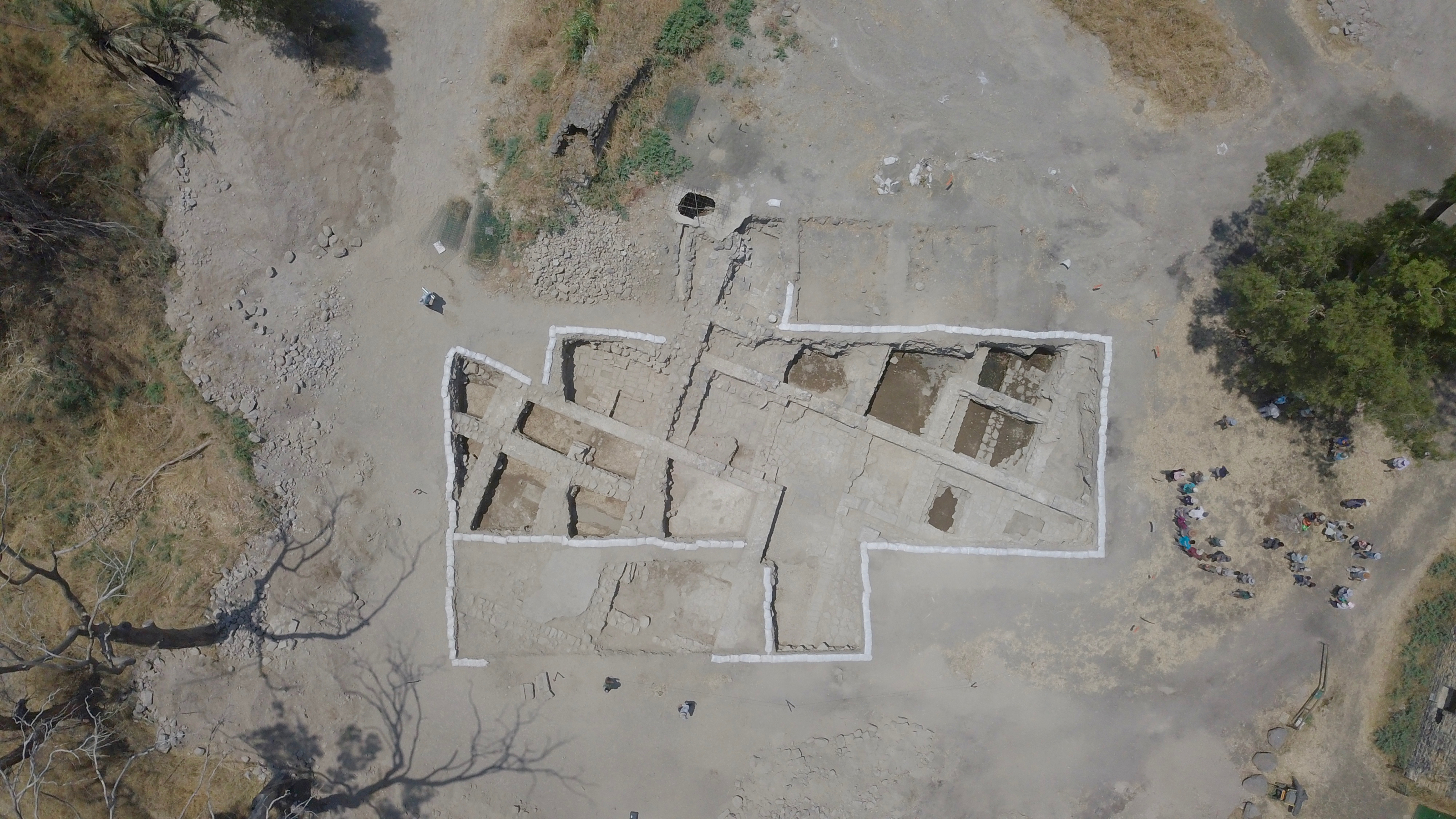 Church of the Apostles found, say archaeologists 