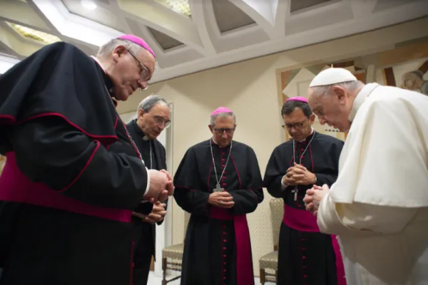 Bulk of French bishops attend Vatican abuse training