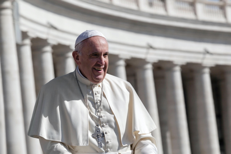 Pope calls for people to get Covid vaccine