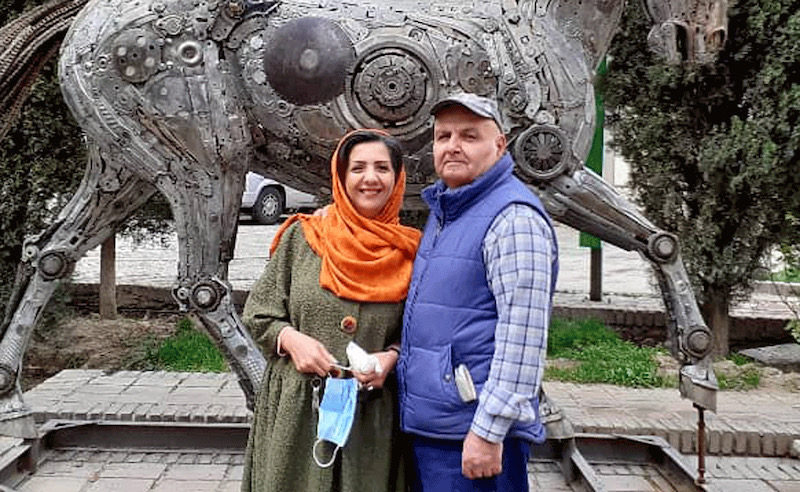 Christian couple in Iran win short reprieve from jail