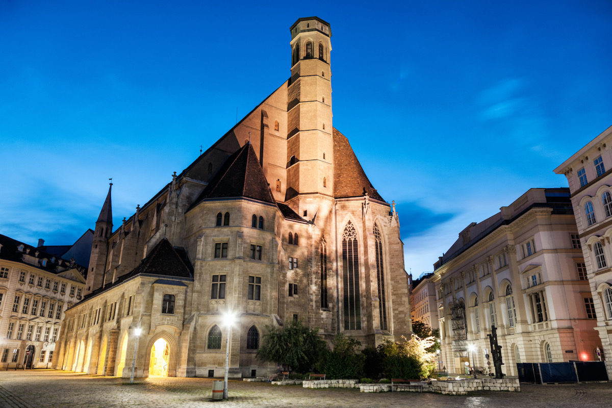 Historic Viennese church given to Lefebvrists