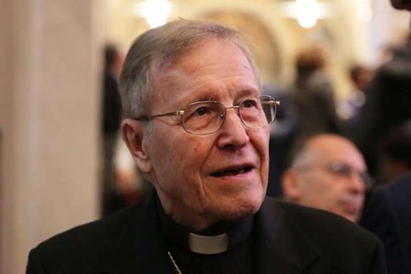 Cardinal Kasper pays tribute to the late Pope Emeritus