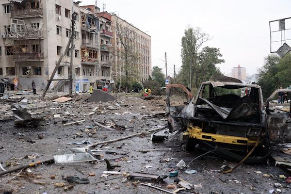 Church leaders speak out as Ukraine mourns 52 killed in missile strike