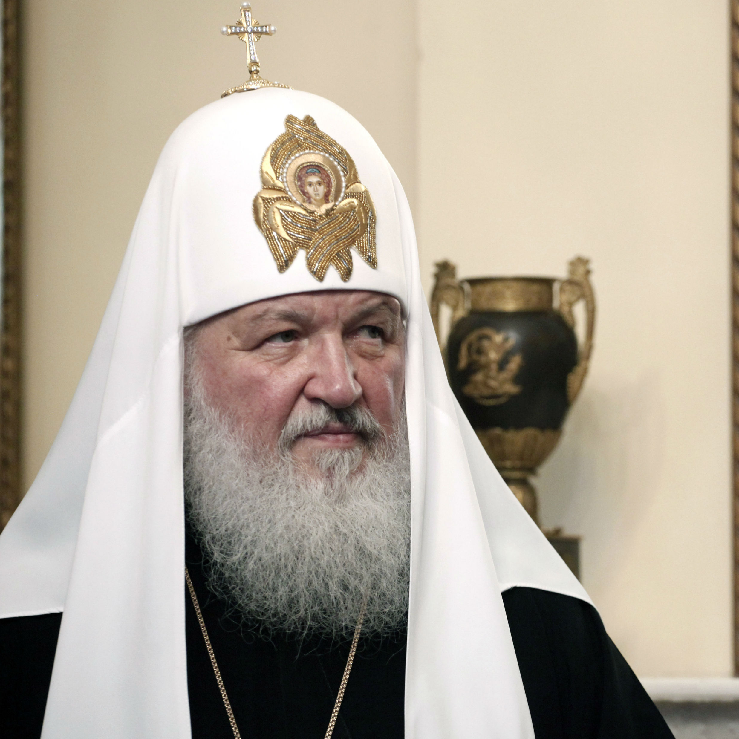 Pope announces 'first in history' meeting with Russian Patriarch Kirill