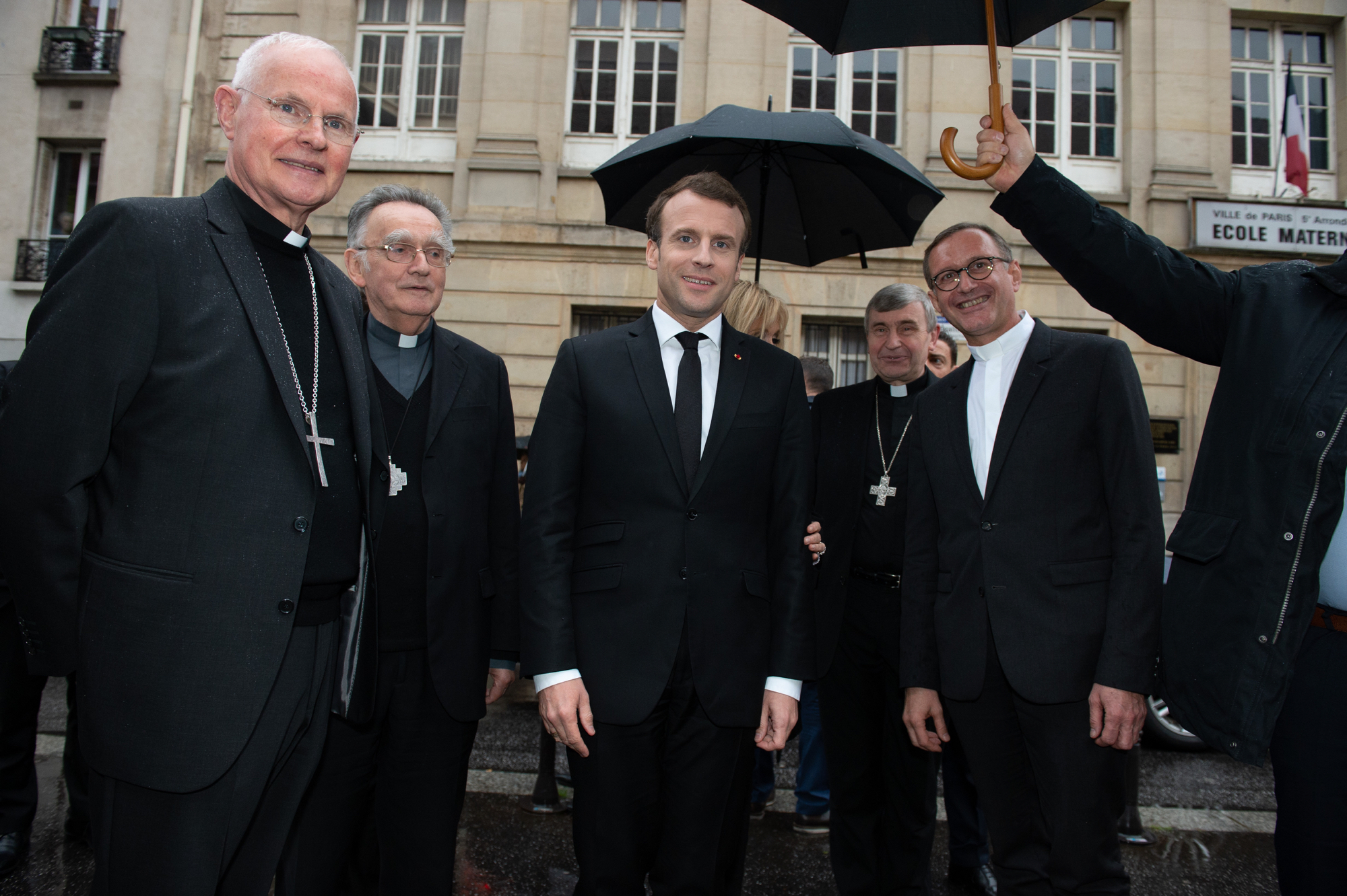 Macron outlines positive view of Church-State links