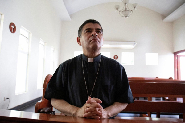 Dissident Nicaraguan bishop returns to diocese