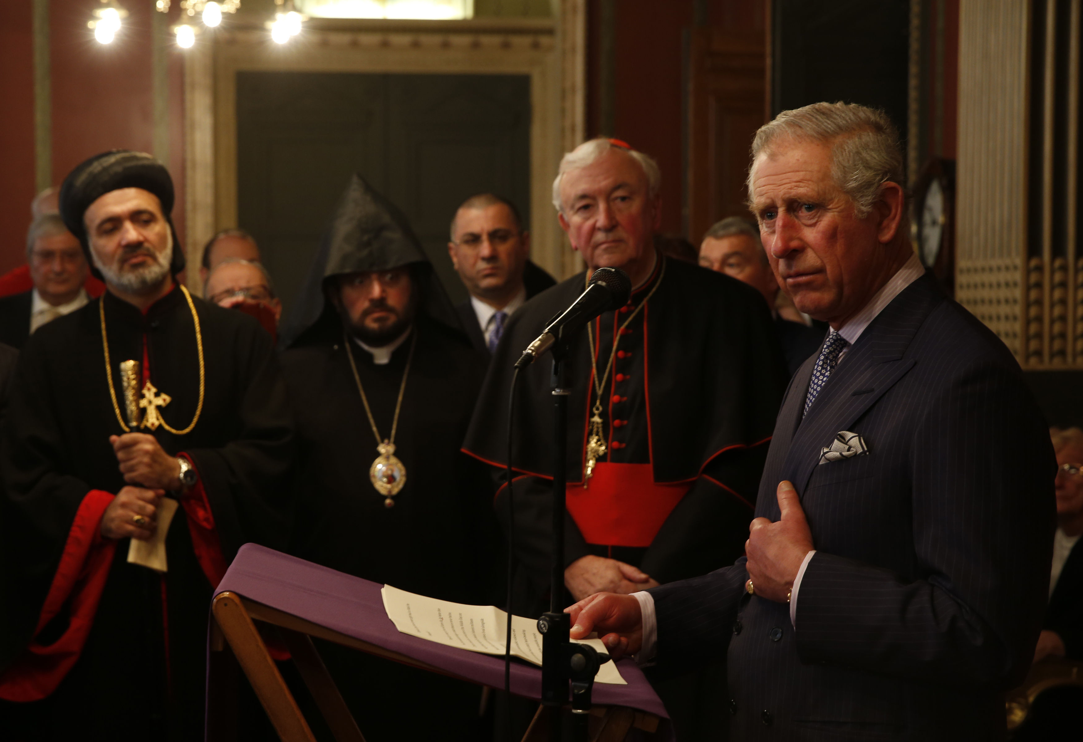 Good Friday: Prince of Wales supports persecuted Christians