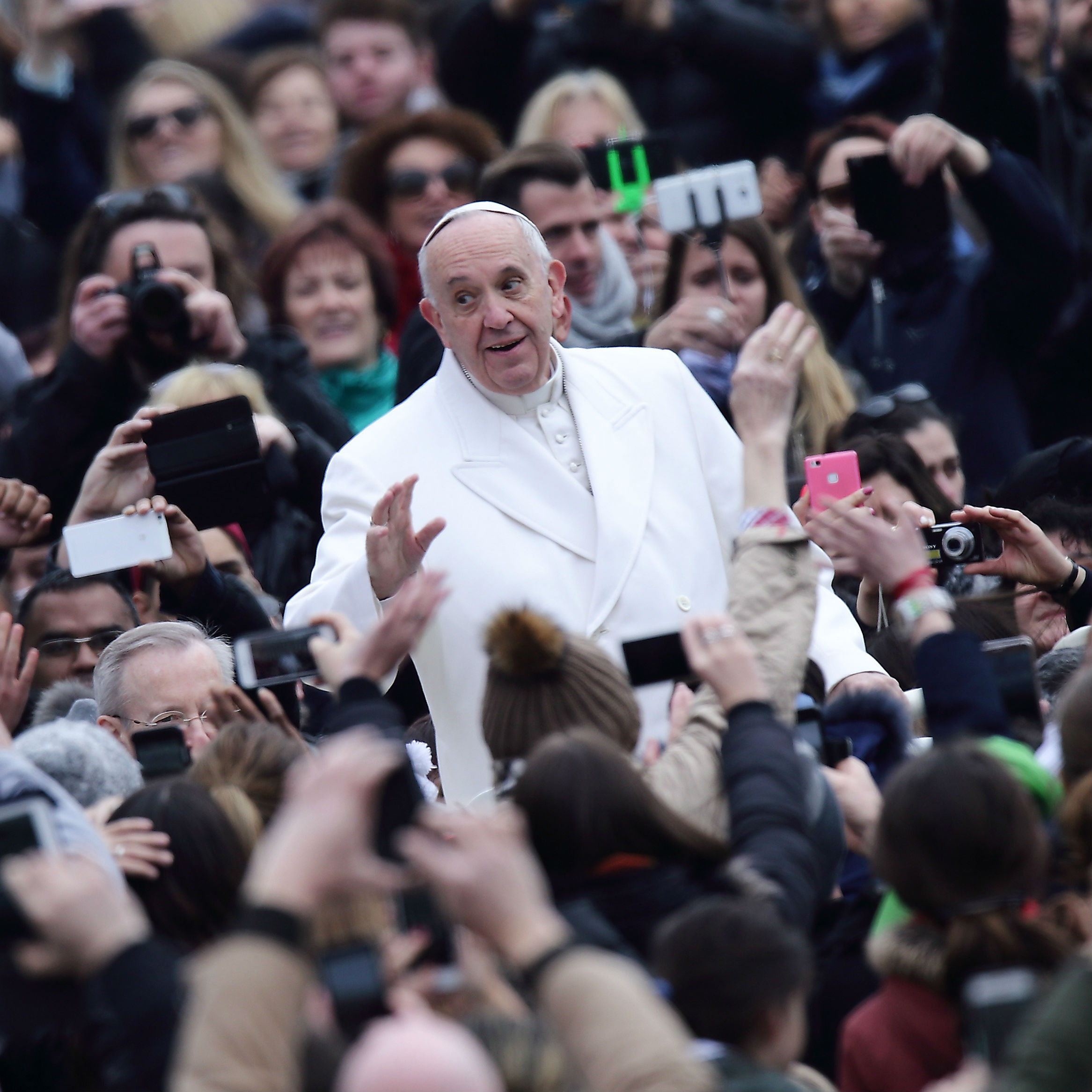 Scandal of Catholics leading double lives gives ammunition to atheists, says pope 