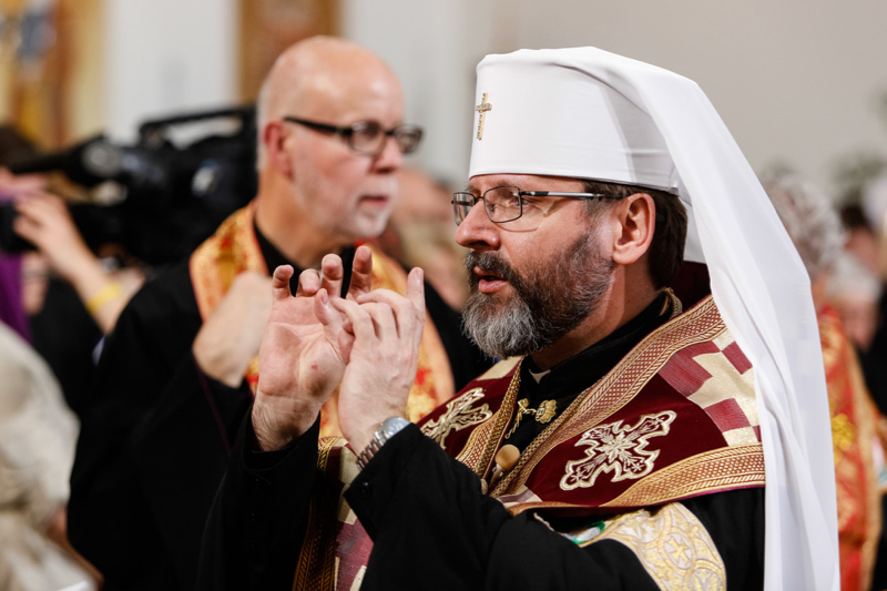 Catholic leader backs plans for Orthodox independence
