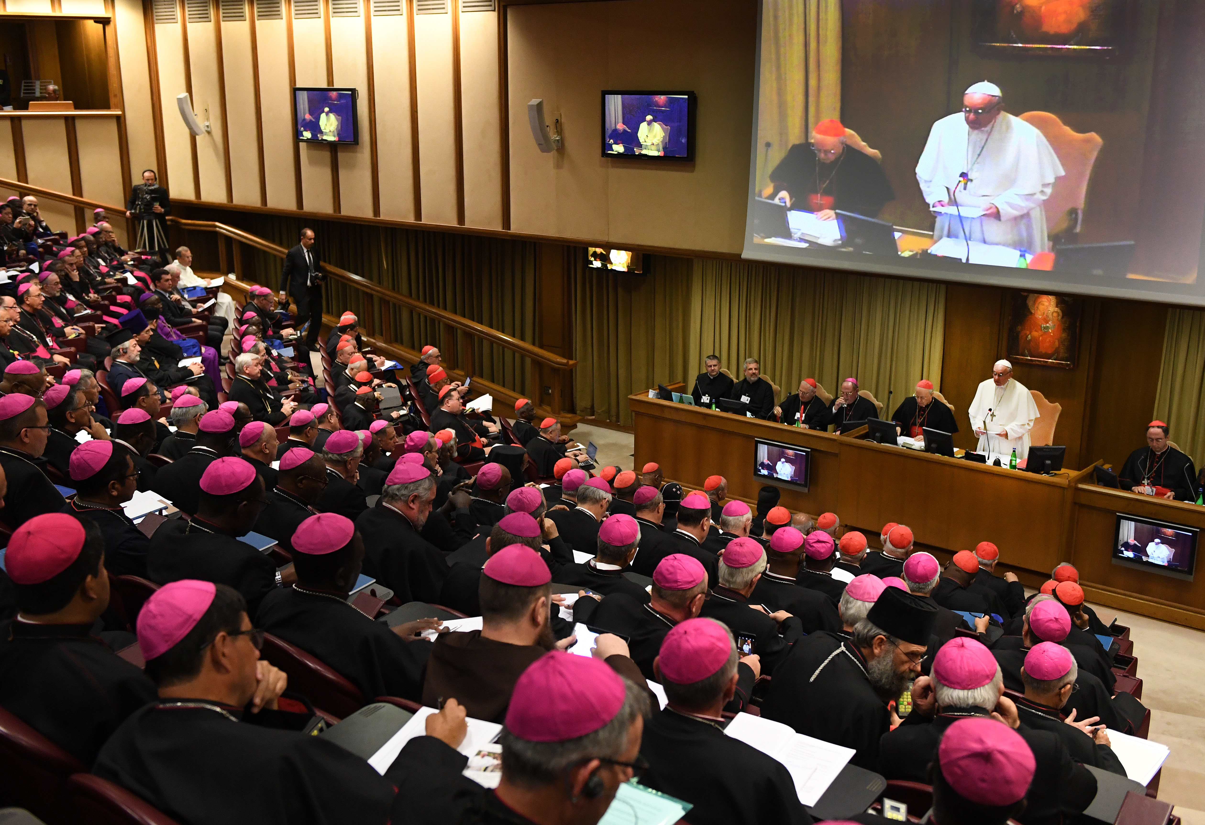 News Briefing: the Church in the World. 