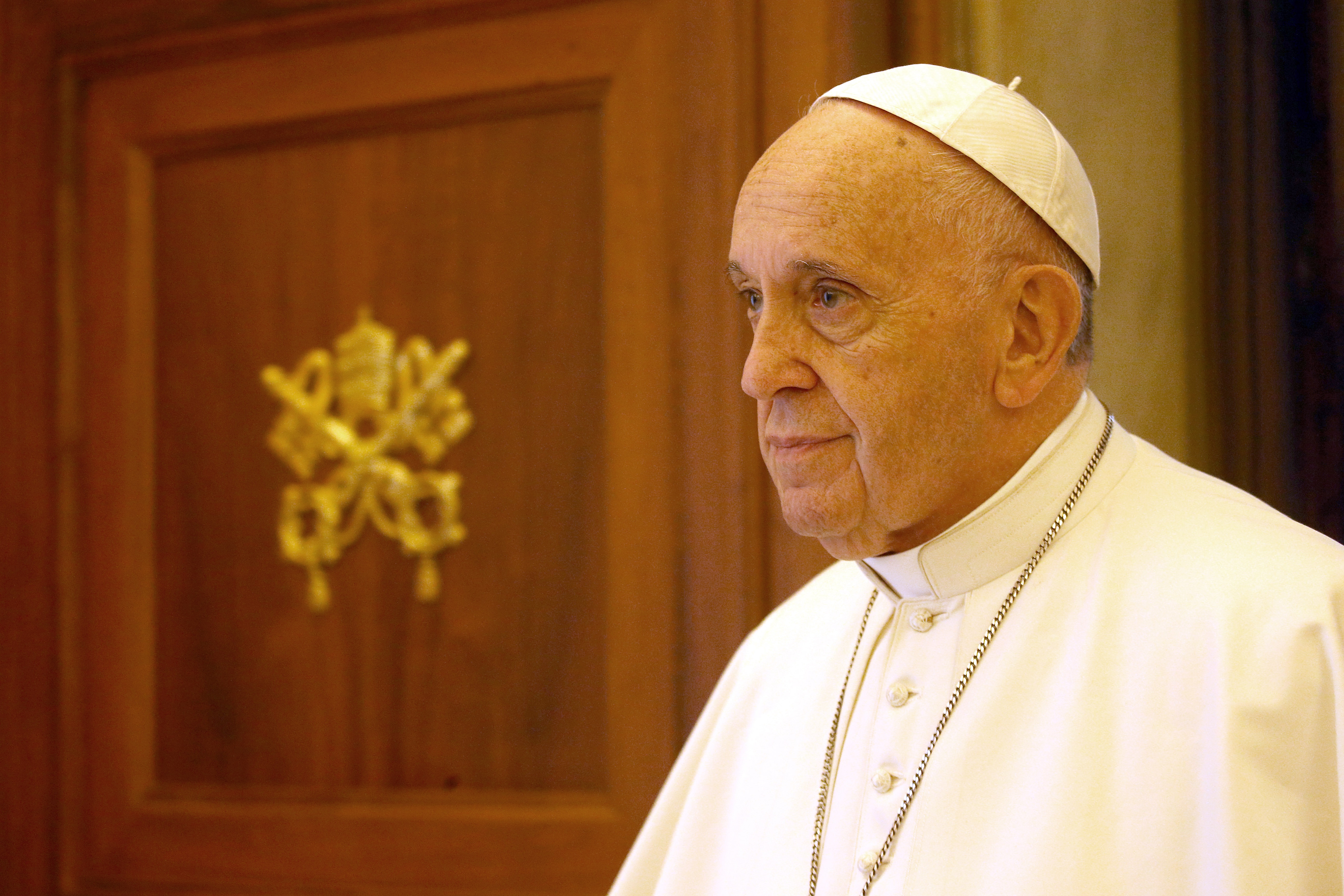 Gay priests must be 'impeccably responsible' says Pope 