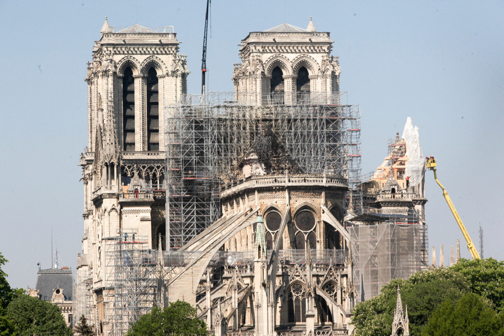 General reprimanded as Notre Dame dispute spirals 
