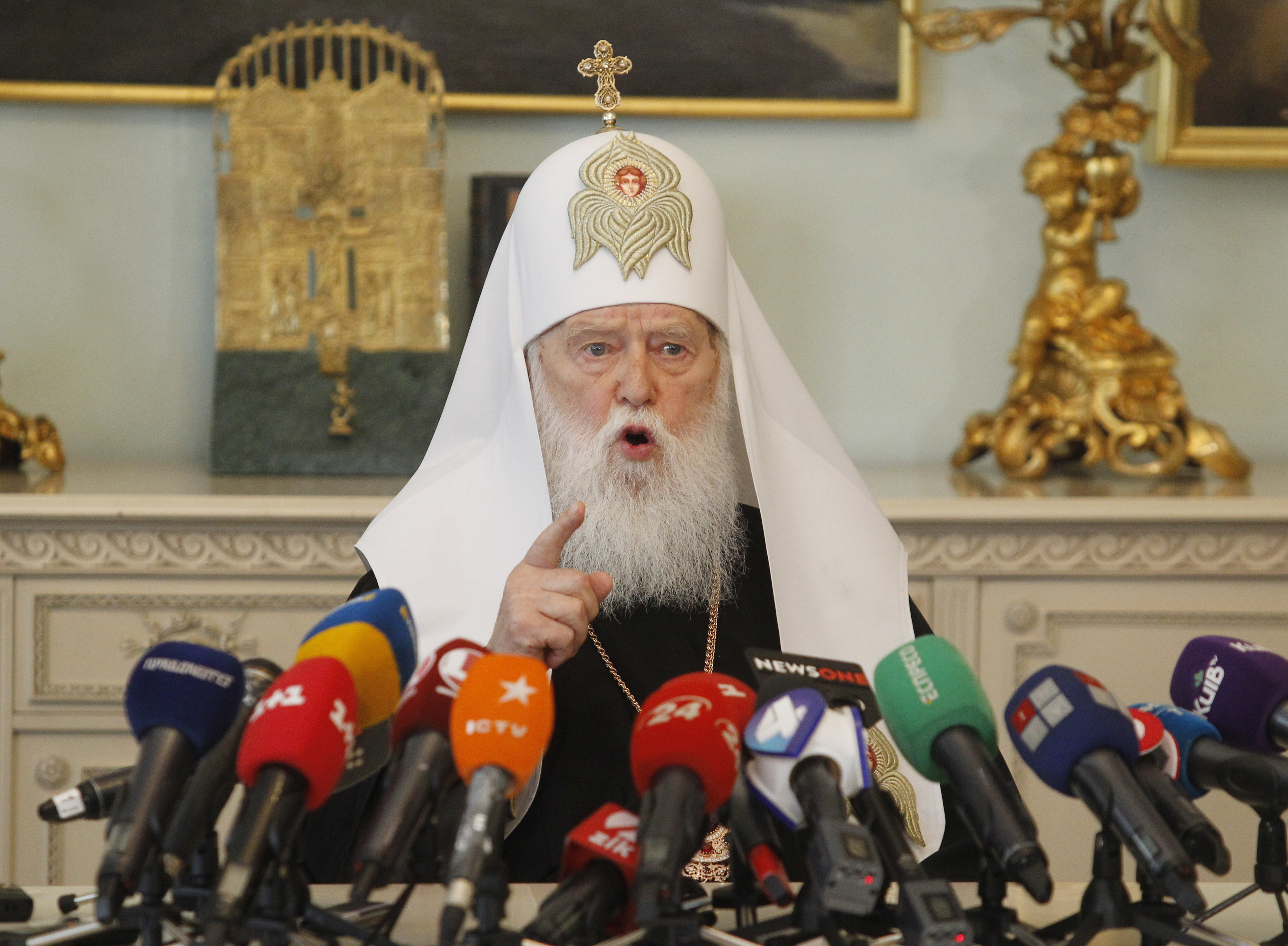 New rift hits Ukraine's independent Orthodox Church