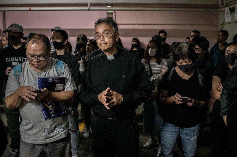Hong Kong priests asked to avoid 'instigating social disorder' 