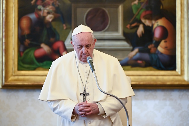 Pope criticises Catholics who reject Vatican II