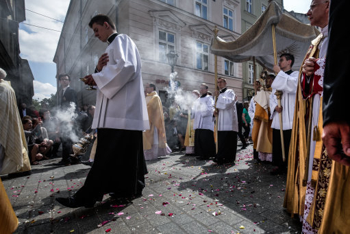 Poland's Bishops Conference urges calming of 'hatred and prejudice' 
