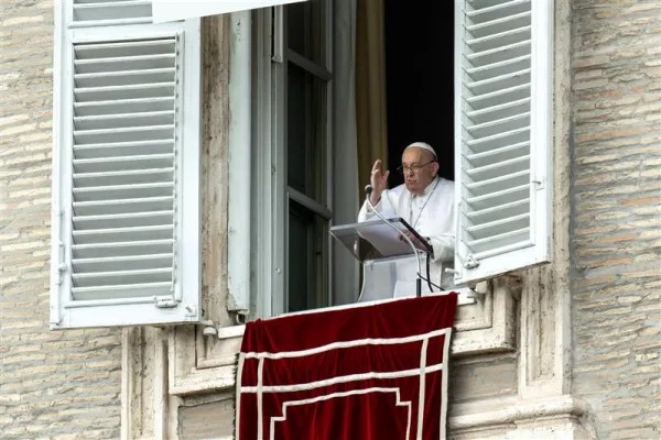 ‘Enough!’ says Pope in plea for Gaza ceasefire