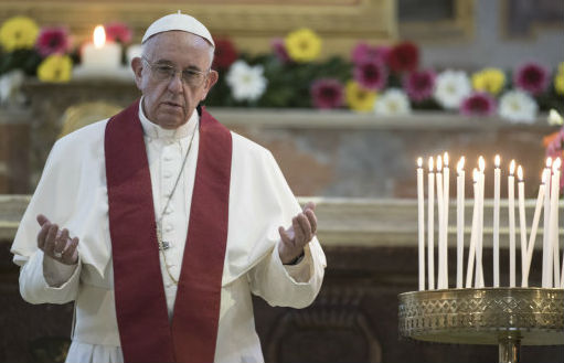 Pope releases new liturgical law paving way for revision of English missal 
