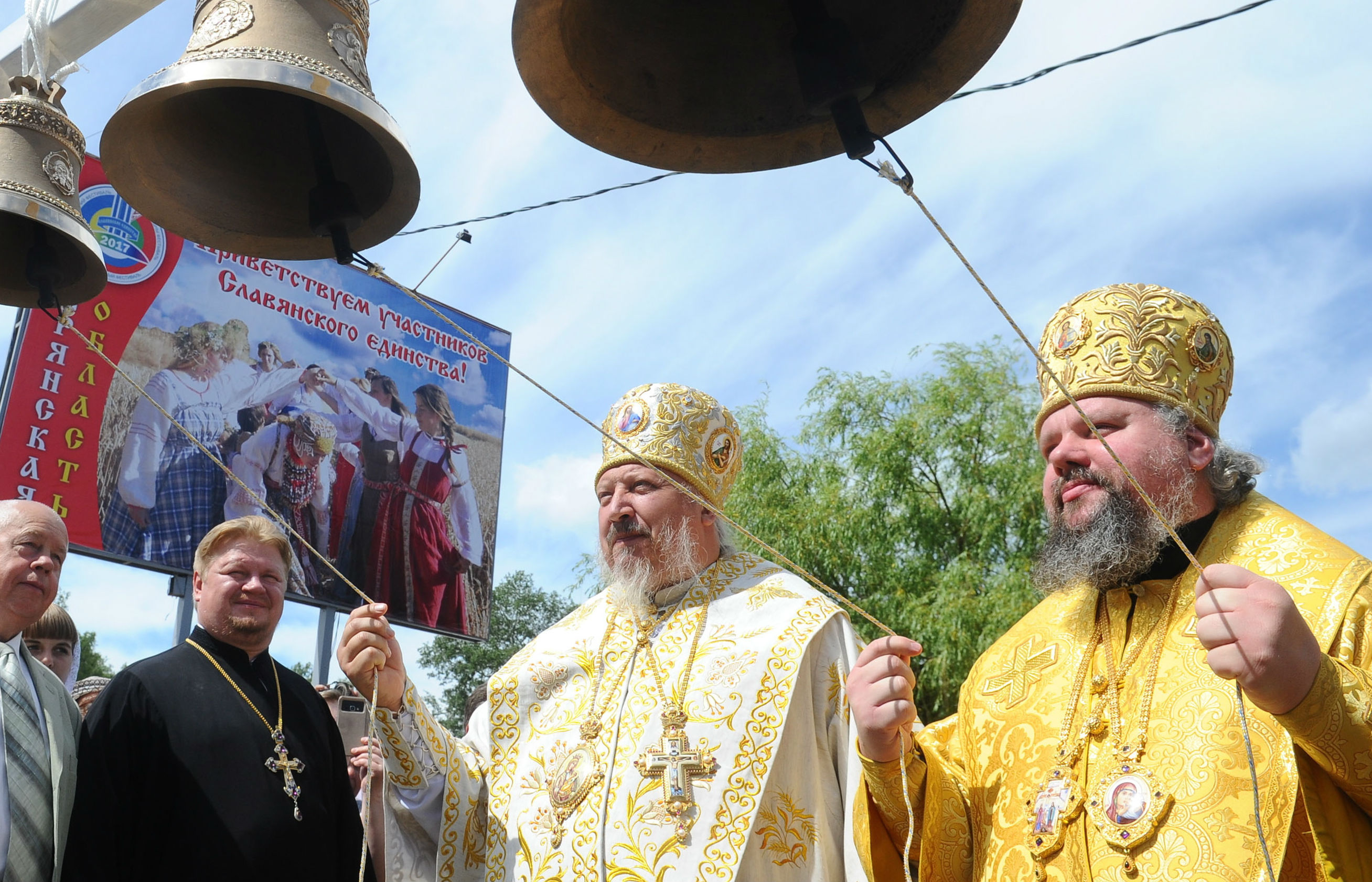 Russian Orthodox church sees sharp rise in clergy recruitment