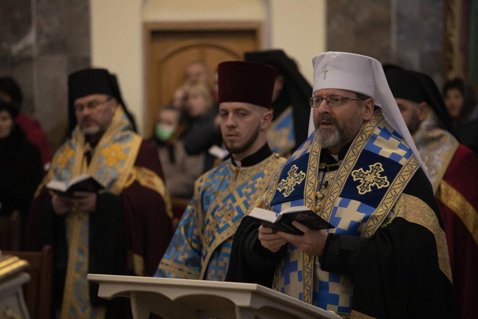 Ukrainian archbishop tearfully recounts the horrors of war