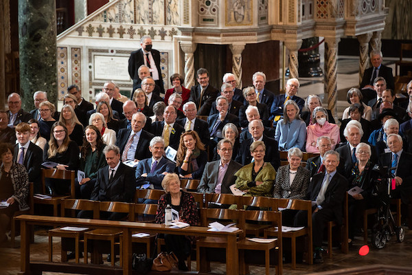 Tributes paid to Shirley Williams at memorial service