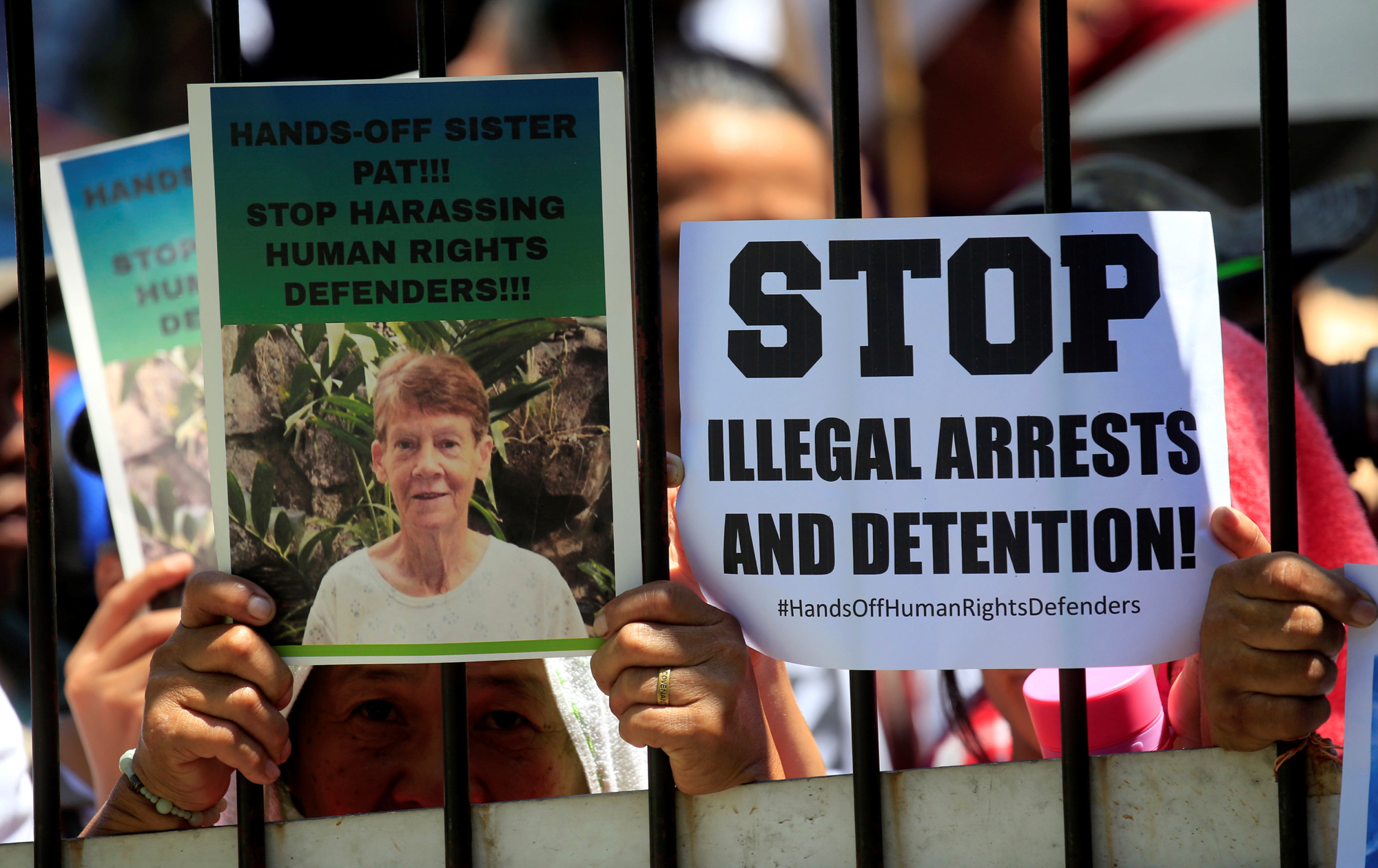 Australian nun given 30 days to leave Philippines 