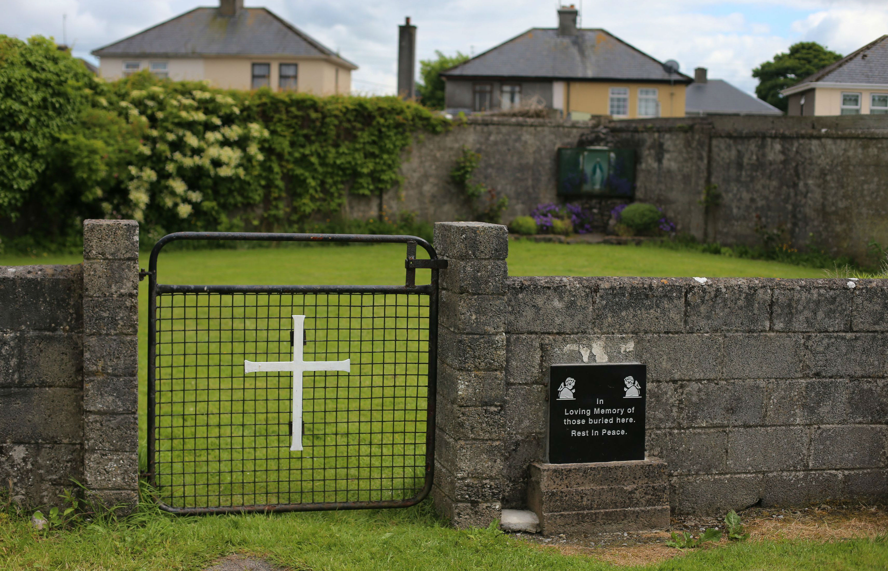 Irish government calls on Church to help pay for Tuam mother and baby home excavation  