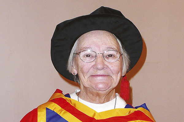 Obituary: Dorothy Bell