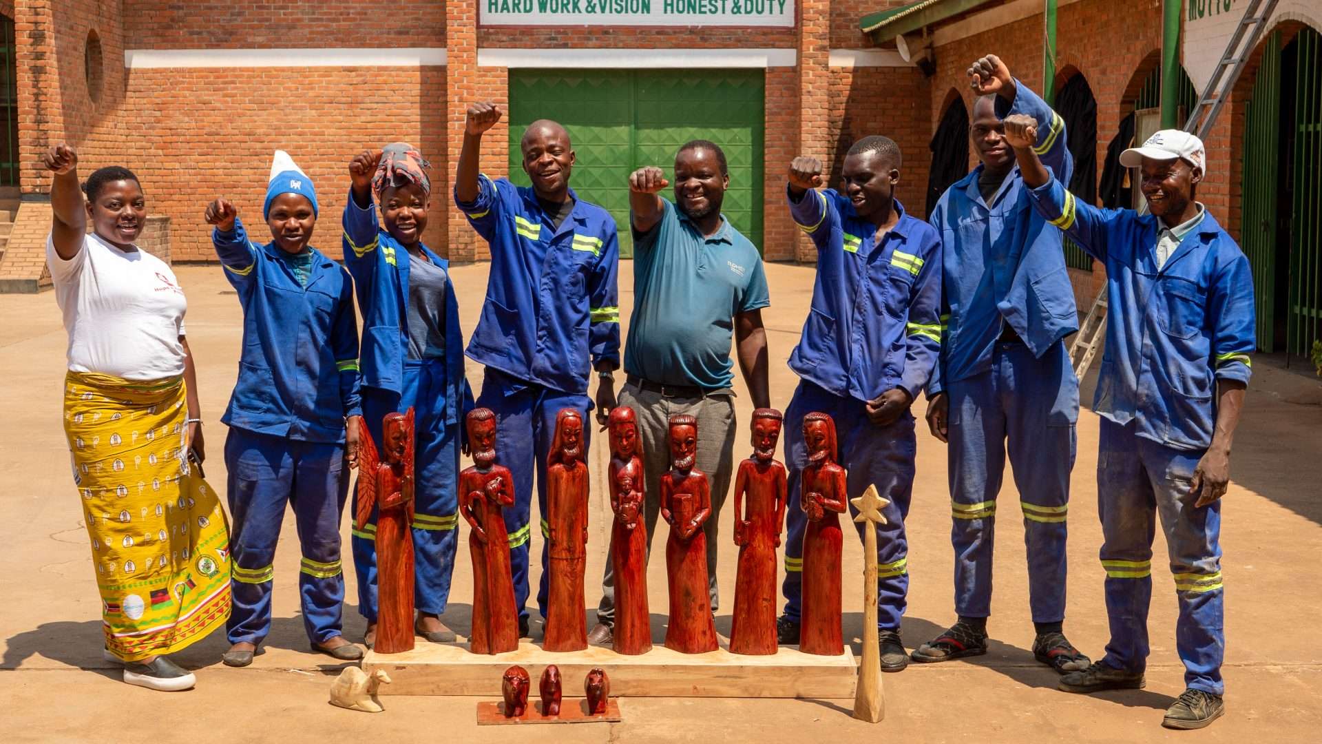SCIAF gifts Malawian Nativity to Scottish Parliament to celebrate countries’ friendship