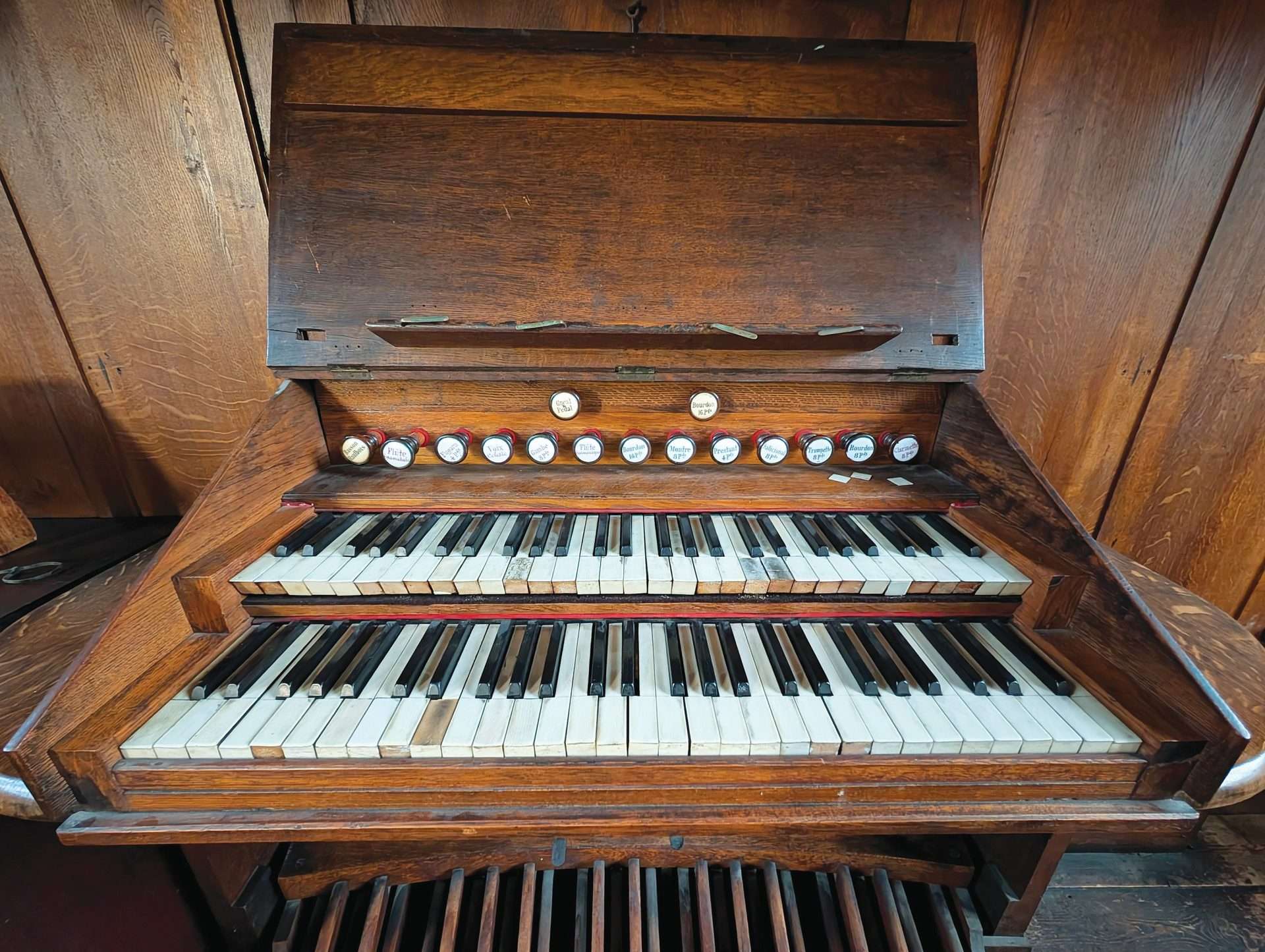 What is a rare French organ doing in the chapel of a London Catholic ...