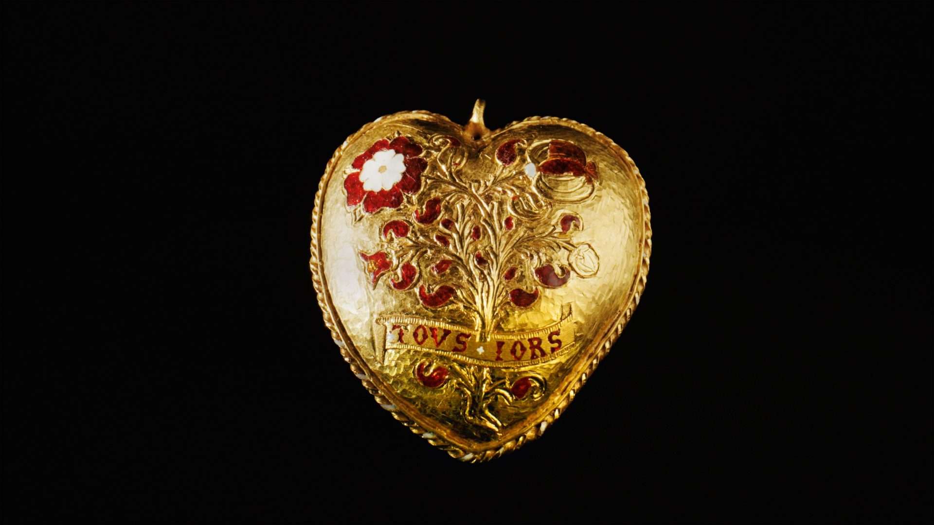 Exhibition: the Brummie detectorist who chanced on royal treasure
