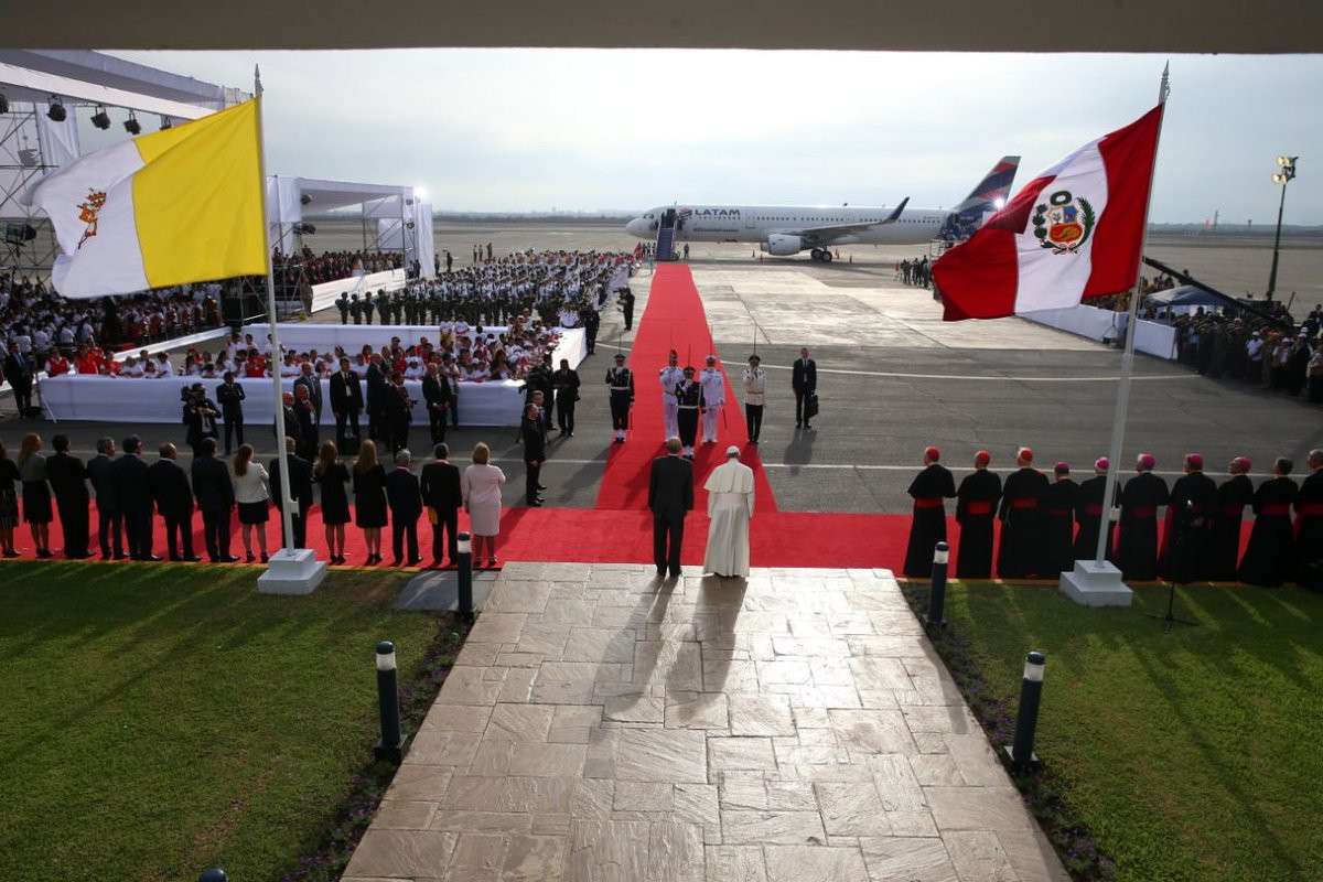 Pope Leo to visit Uruguay, Argentina and Peru in November - The Tablet thumbnail
