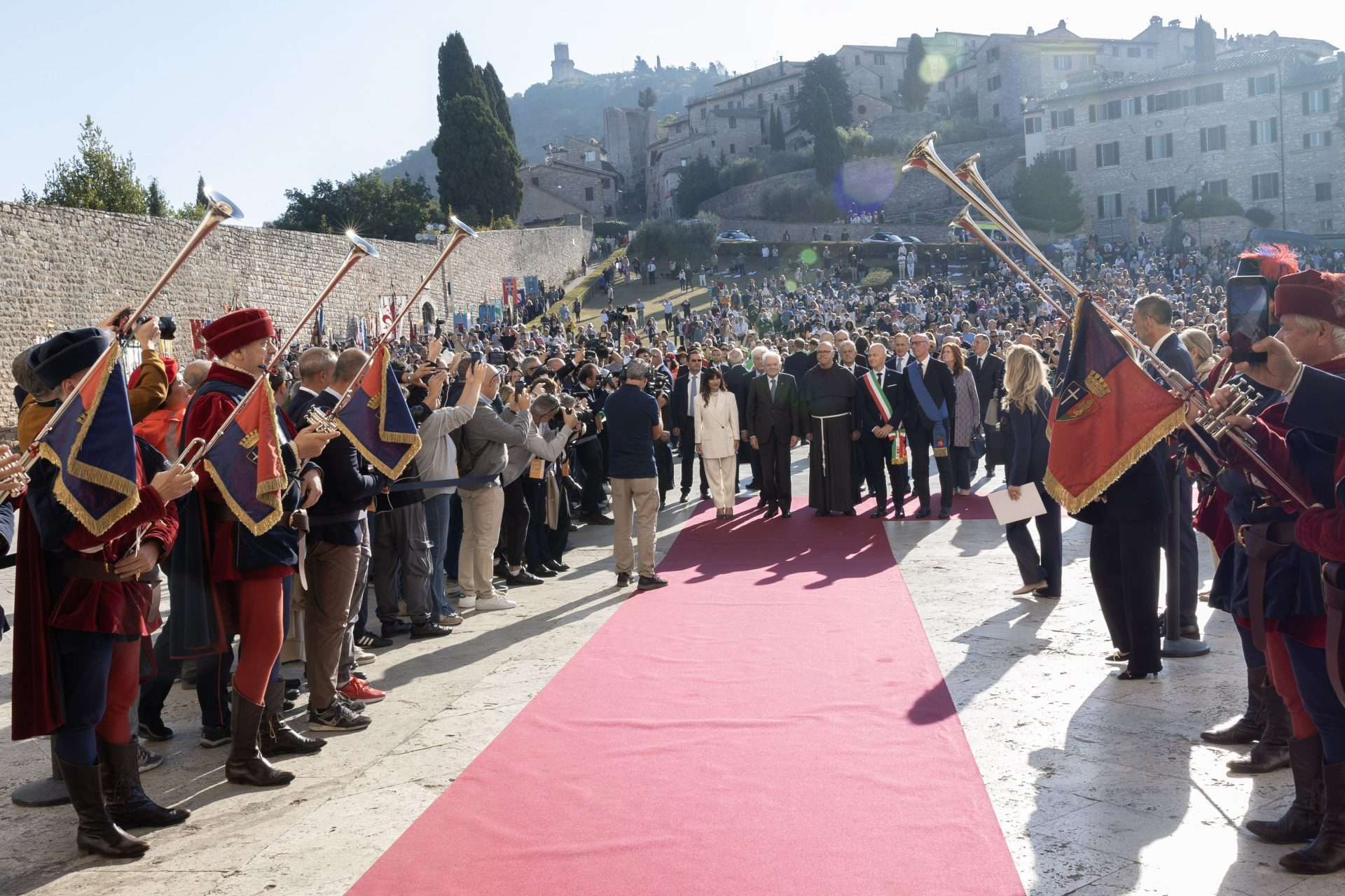 ‘A love like true love’: Assisi marks 800 years since death of St Francis